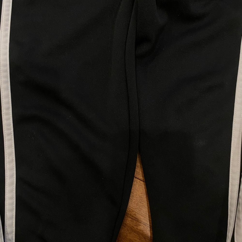 Adidas pants - Picture 2 of 4